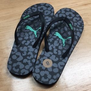 NEW Puma flip-flops!